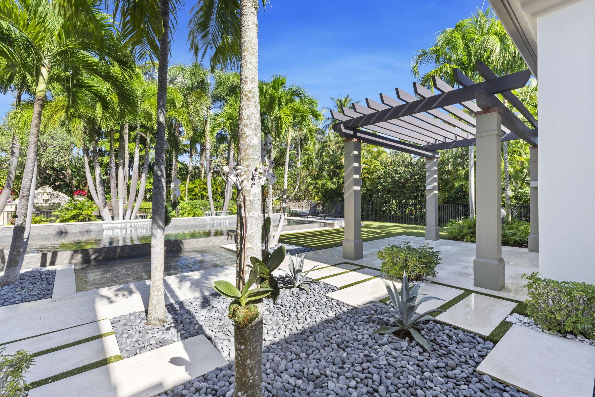 OLD PALM 4 - Residential