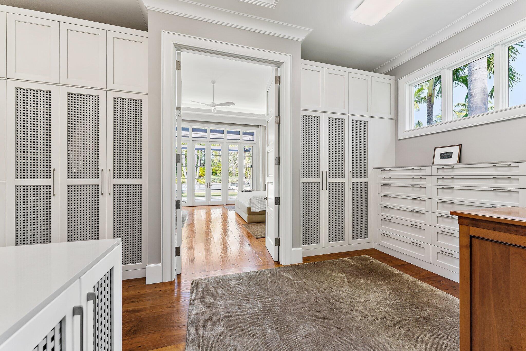 OLD PALM 4 - Residential