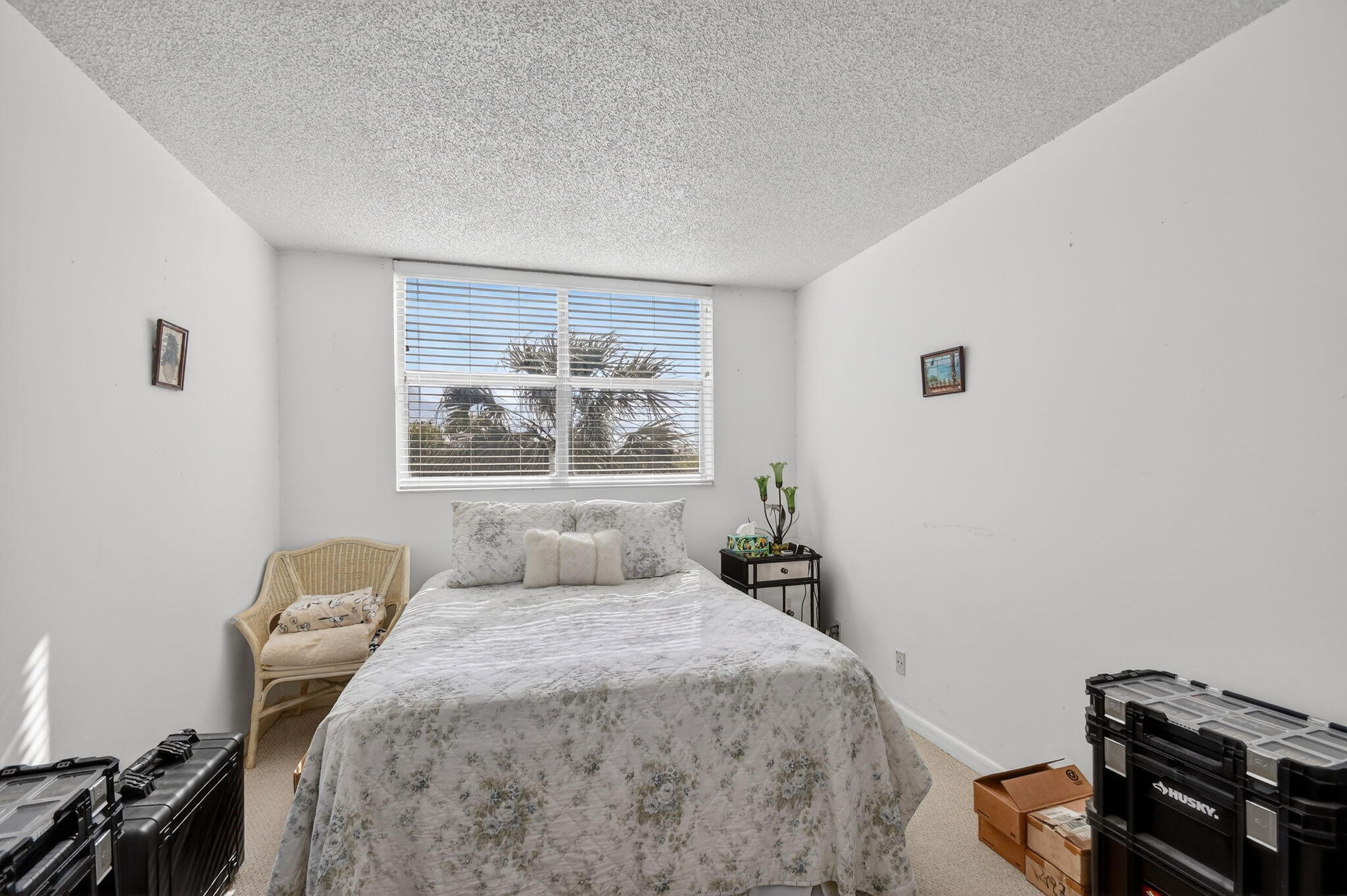 BREAKWATERS OF THE PALM BEACHES CONDO - Residential