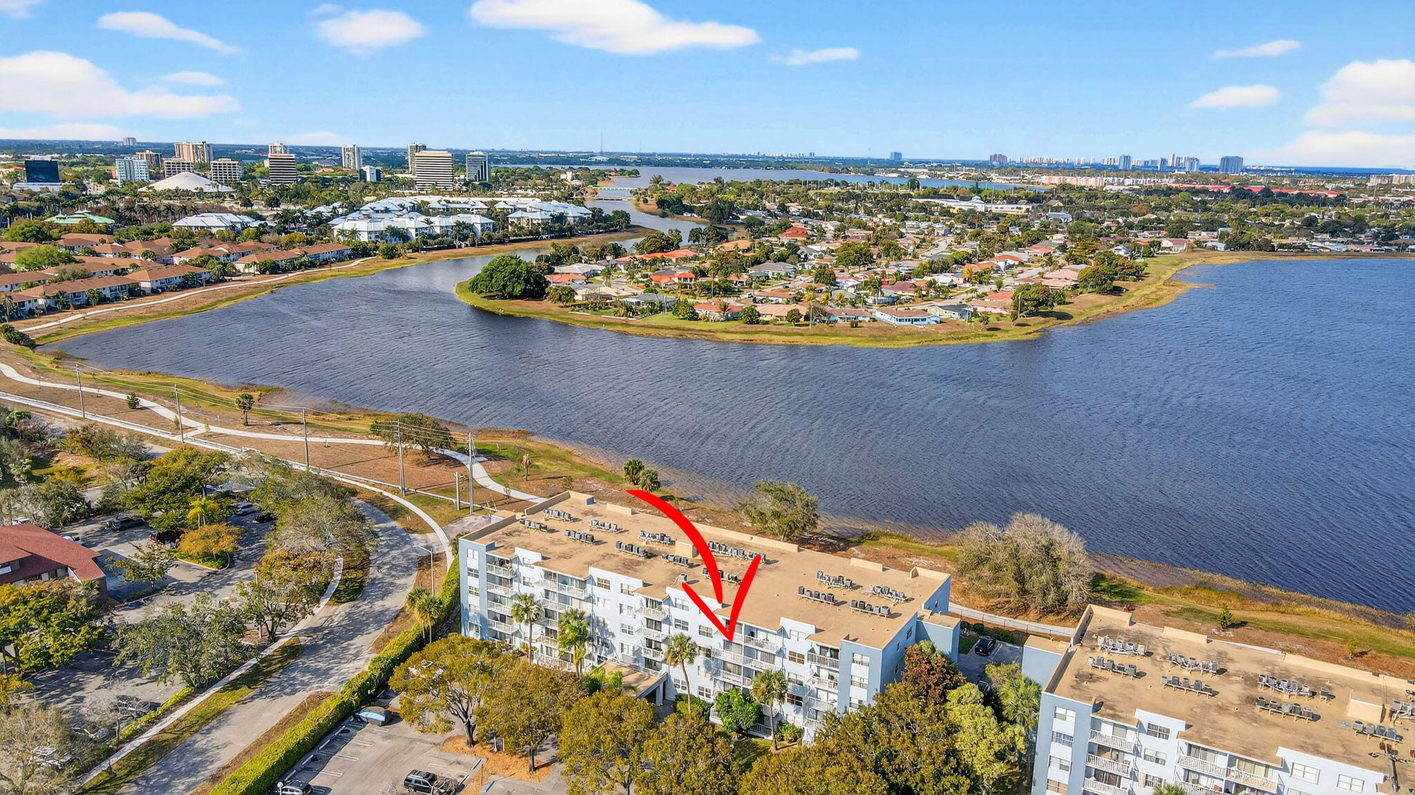 BREAKWATERS OF THE PALM BEACHES CONDO - Residential