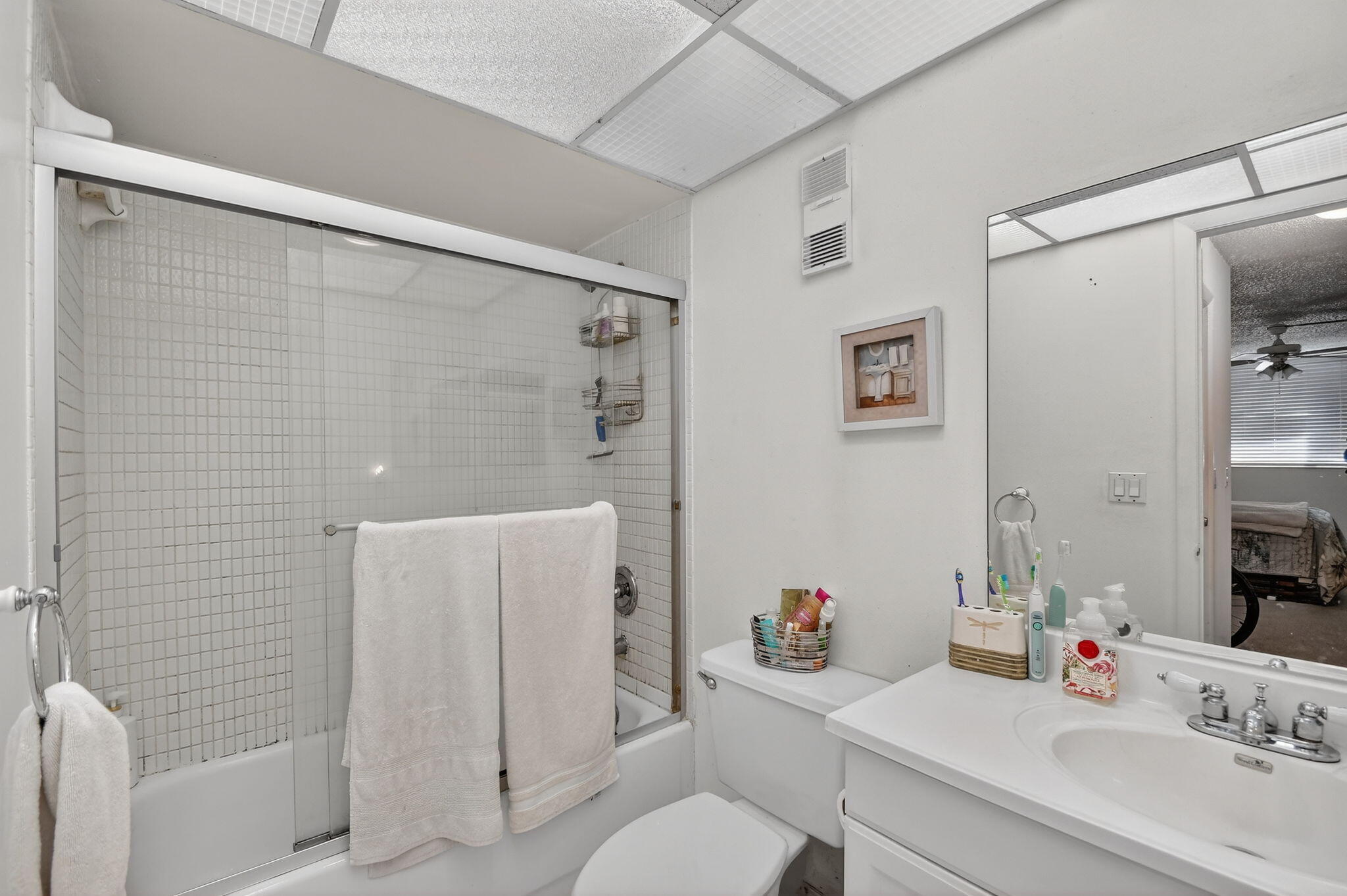 BREAKWATERS OF THE PALM BEACHES CONDO - Residential