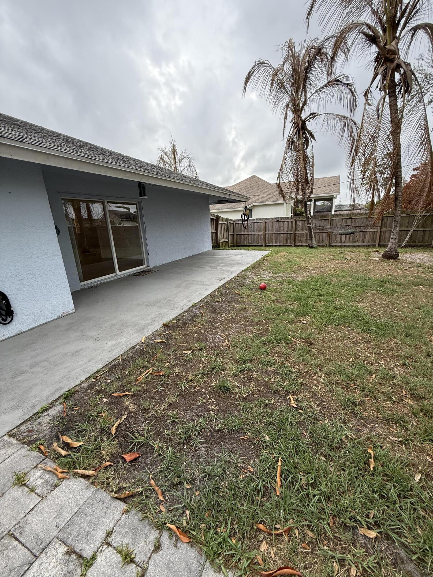 PORT ST LUCIE SECTION 26 - Residential Lease