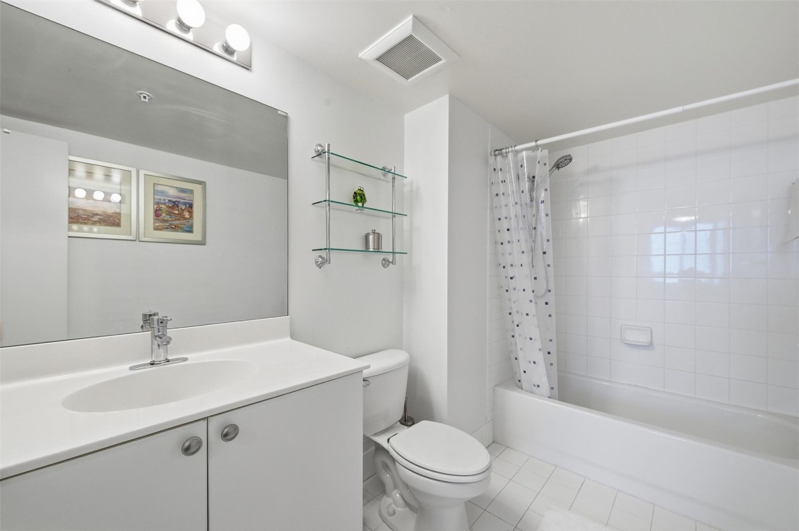 TIDES AT BRIDGESIDE SQ - Residential