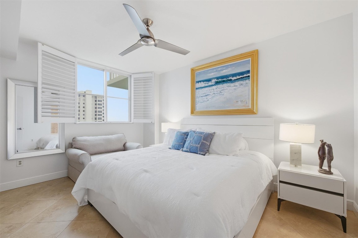 TIDES AT BRIDGESIDE SQ - Residential