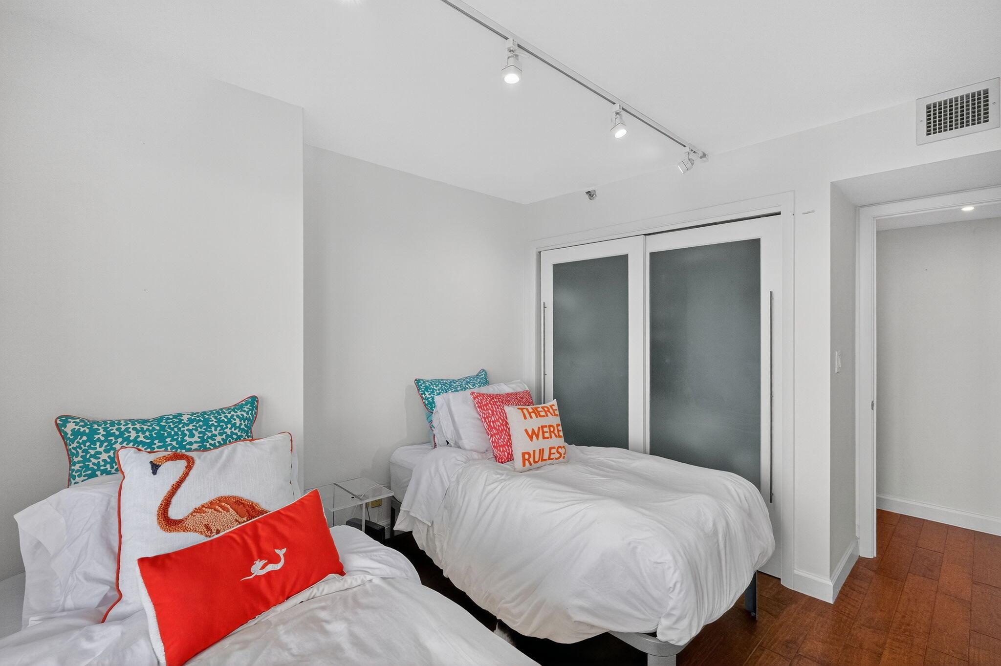 CLUB ATLANTIS CONDO - Residential Lease