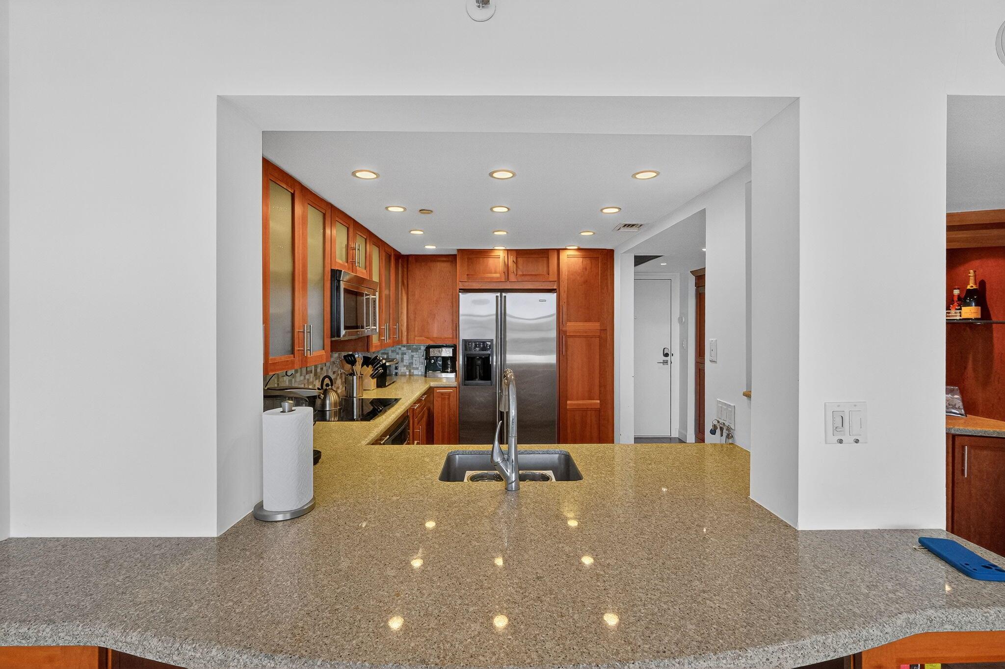 CLUB ATLANTIS CONDO - Residential Lease