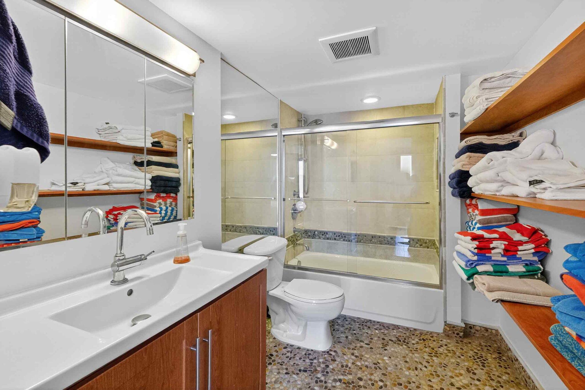 CLUB ATLANTIS CONDO - Residential Lease