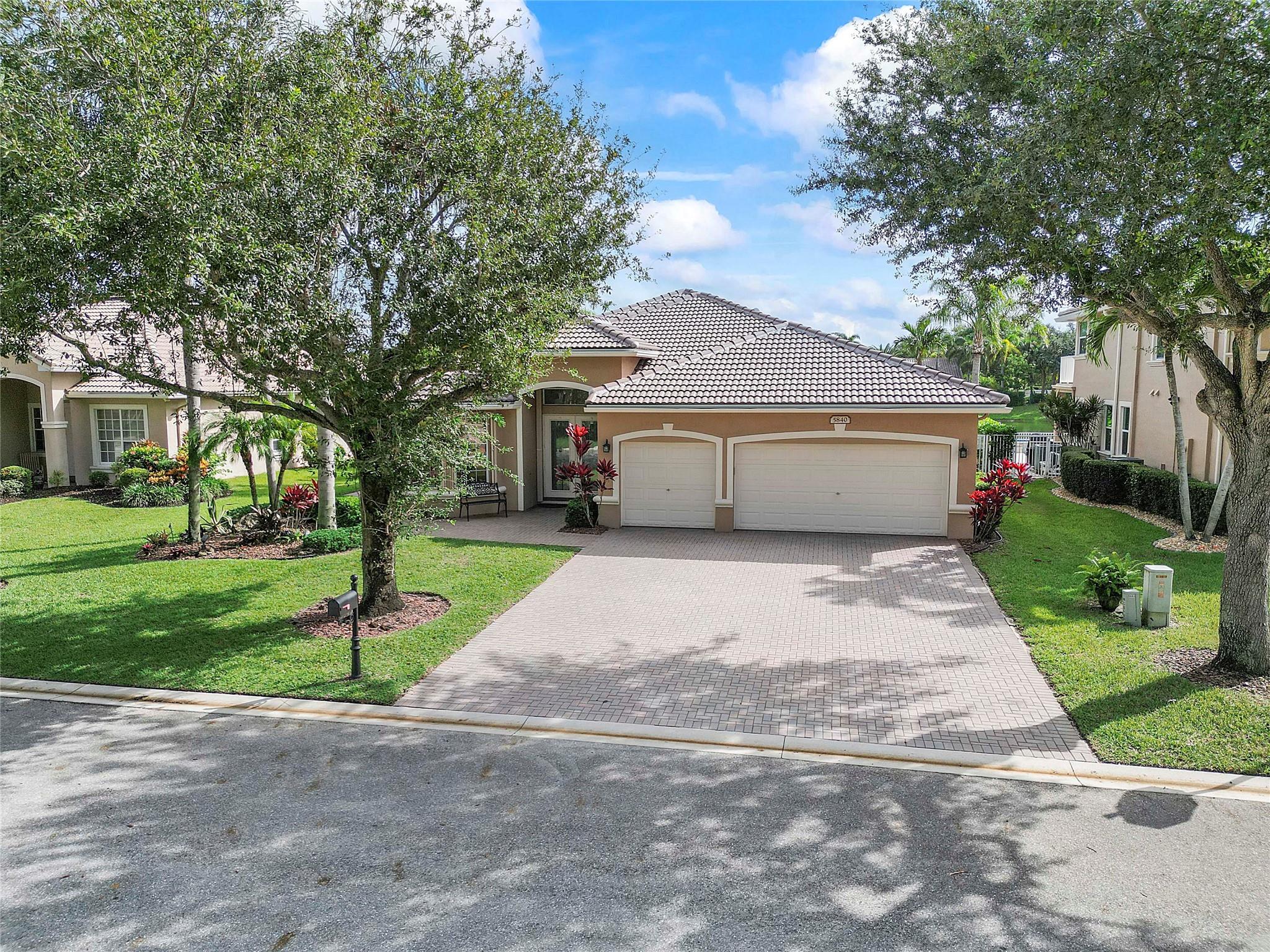 Stunning HOME!! Welcome to this exquisite home in prestigious Grand Reserve community. This spacious 4-bed 3-bath residence boasts an open floor plan and high ceilings perfect for modern living. Enjoy breathtaking water views & a stunning pool & outdoor kitchen, ideal for relaxation and entertaining. The home features a NEW roof (2024), providing peace of mind with home insurance & much added value. Expansive living areas, a gourmet kitchen with double-ovens, and a luxurious primary suite offer comfort & style. Car enthusiasts will love the 3-car garage. With close proximity to top-rated Parks, shopping, dining & schools, this home blends elegance, convenience & serene surroundings. Don't miss out on this exceptional property!! MUST SEE!!