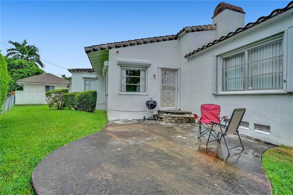 Hollywood Lakes Sec 1-32 - Residential