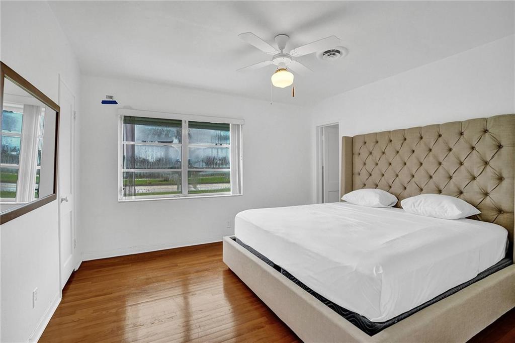 Hollywood Lakes Sec 1-32 - Residential