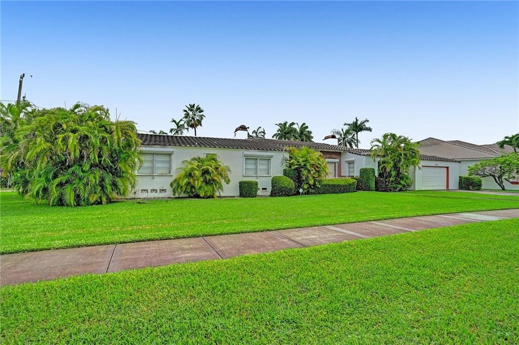 Hollywood Lakes Sec 1-32 - Residential