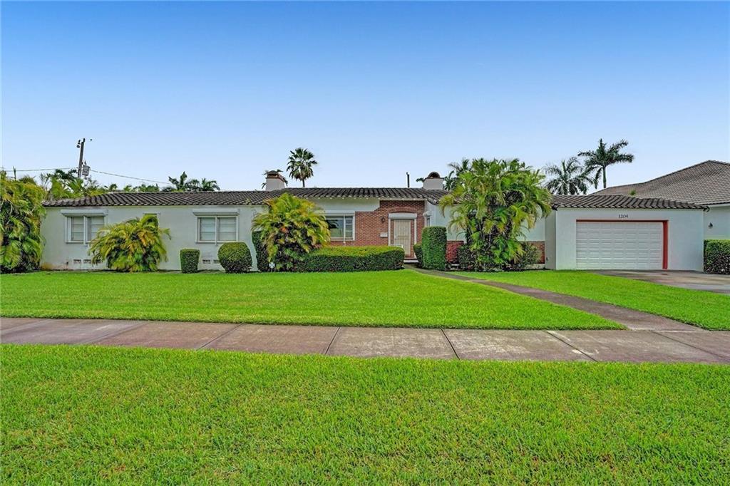 Hollywood Lakes Sec 1-32 - Residential