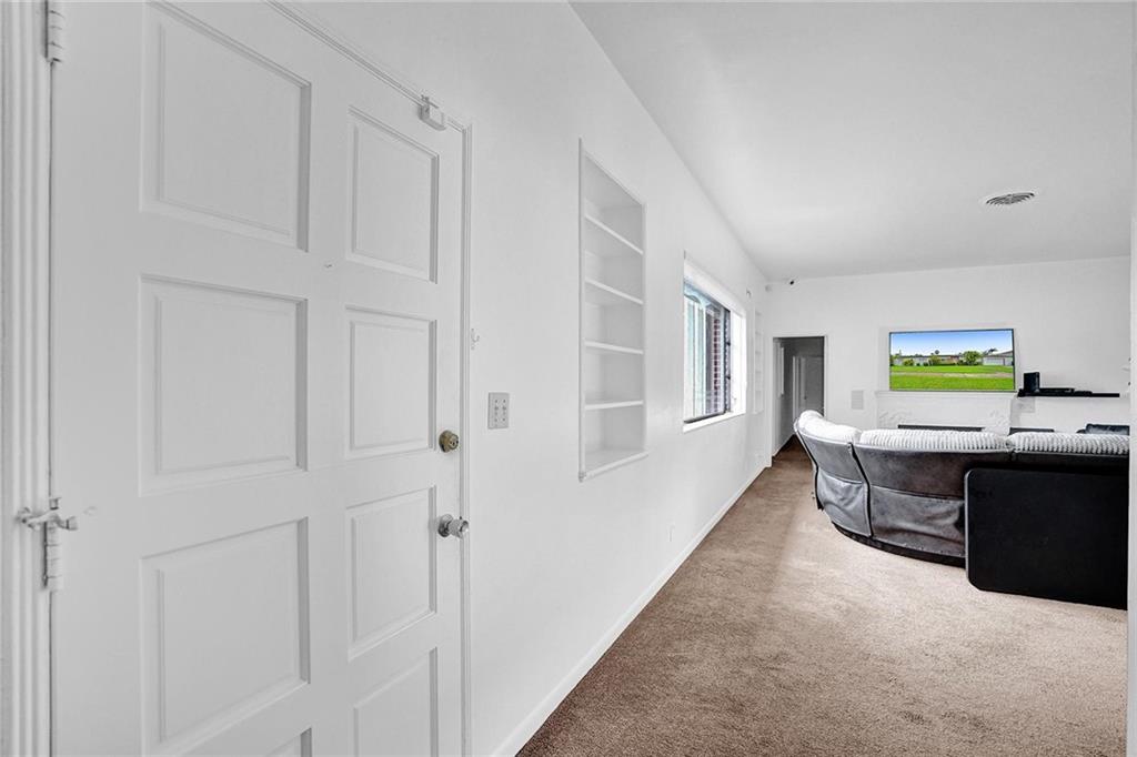 Hollywood Lakes Sec 1-32 - Residential