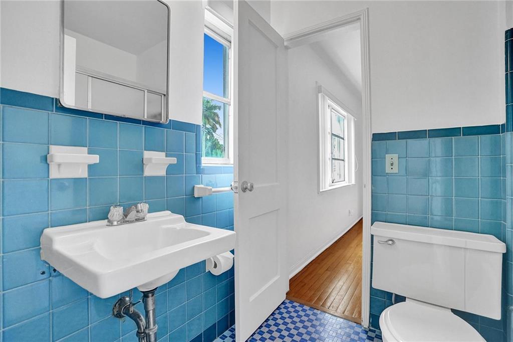 Hollywood Lakes Sec 1-32 - Residential