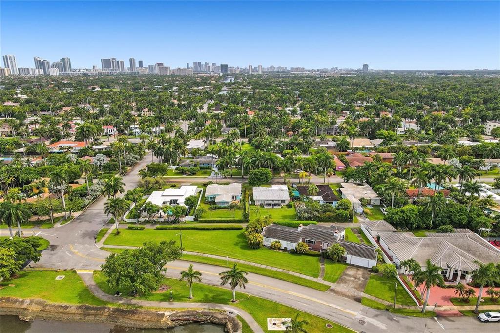 Hollywood Lakes Sec 1-32 - Residential