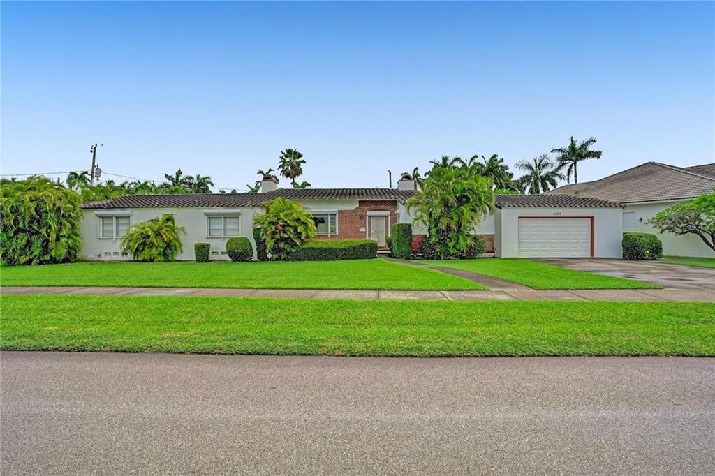 Hollywood Lakes Sec 1-32 - Residential