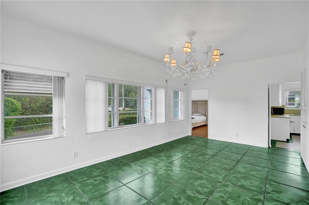 Hollywood Lakes Sec 1-32 - Residential