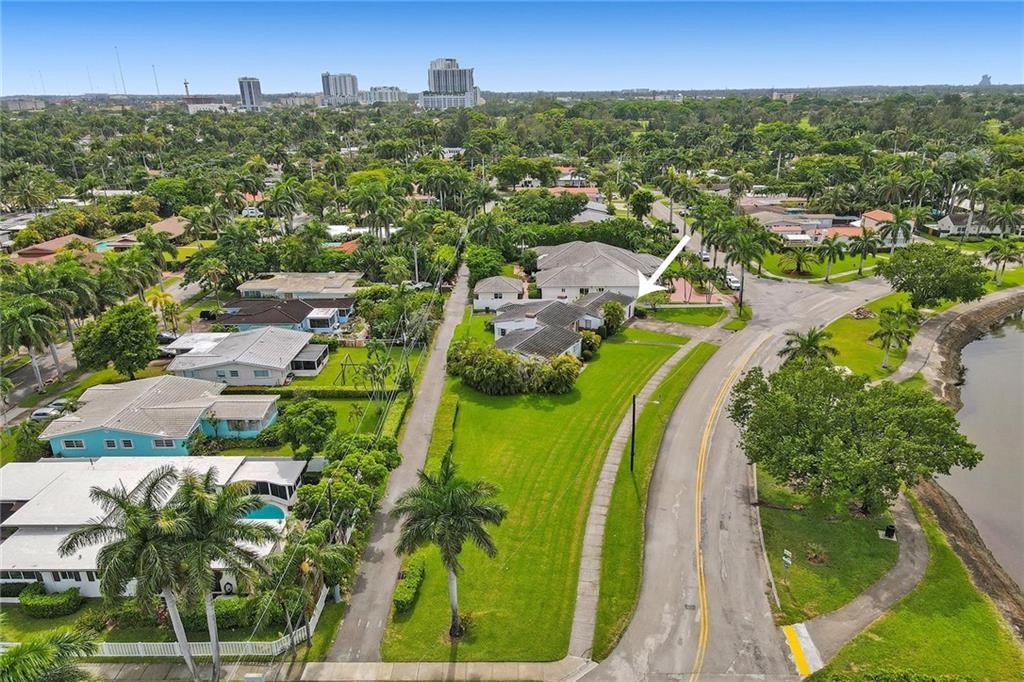 Hollywood Lakes Sec 1-32 - Residential