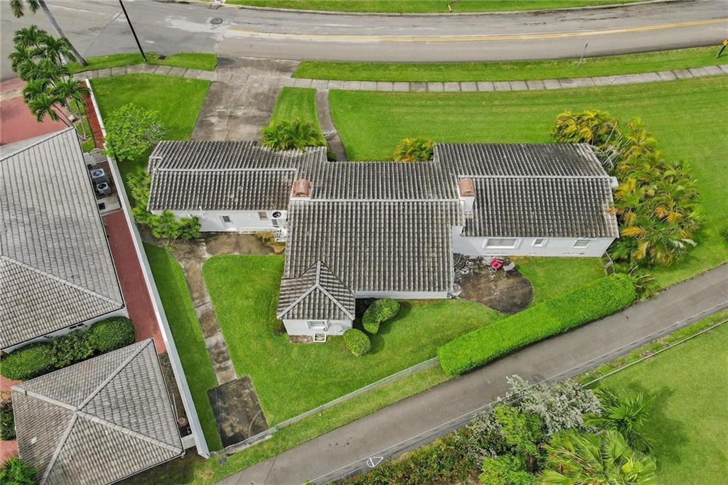 Hollywood Lakes Sec 1-32 - Residential