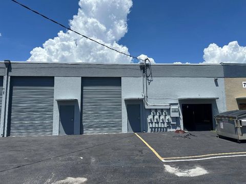 7033 Norton Avenue West Palm Beach FL 