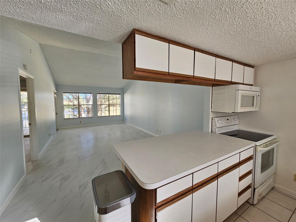 Photo of 6339 LA COSTA Drive #L, Boca Raton, FL 33433 (MLS # B26082066)