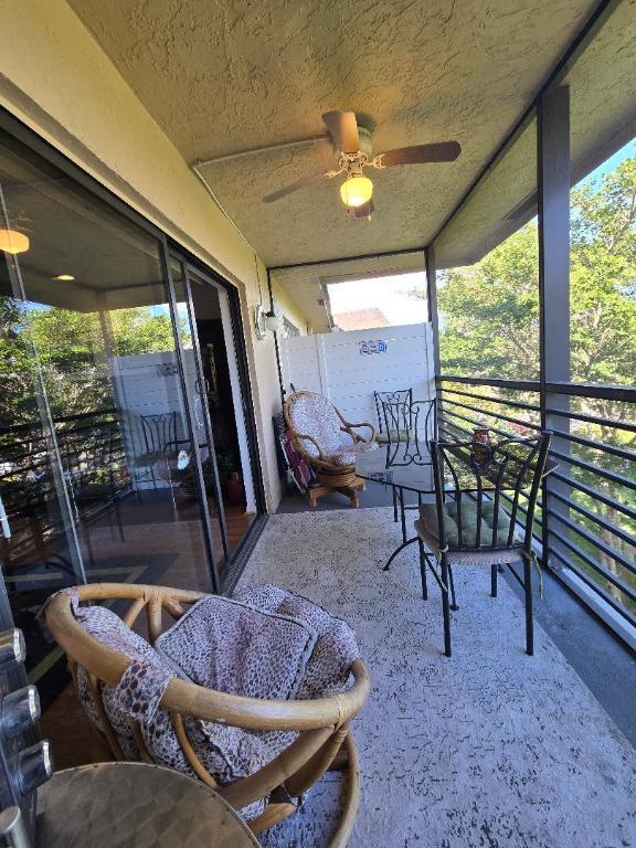 GOLDEN LAKES CONDO - Residential