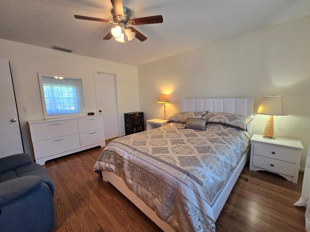 GOLDEN LAKES CONDO - Residential