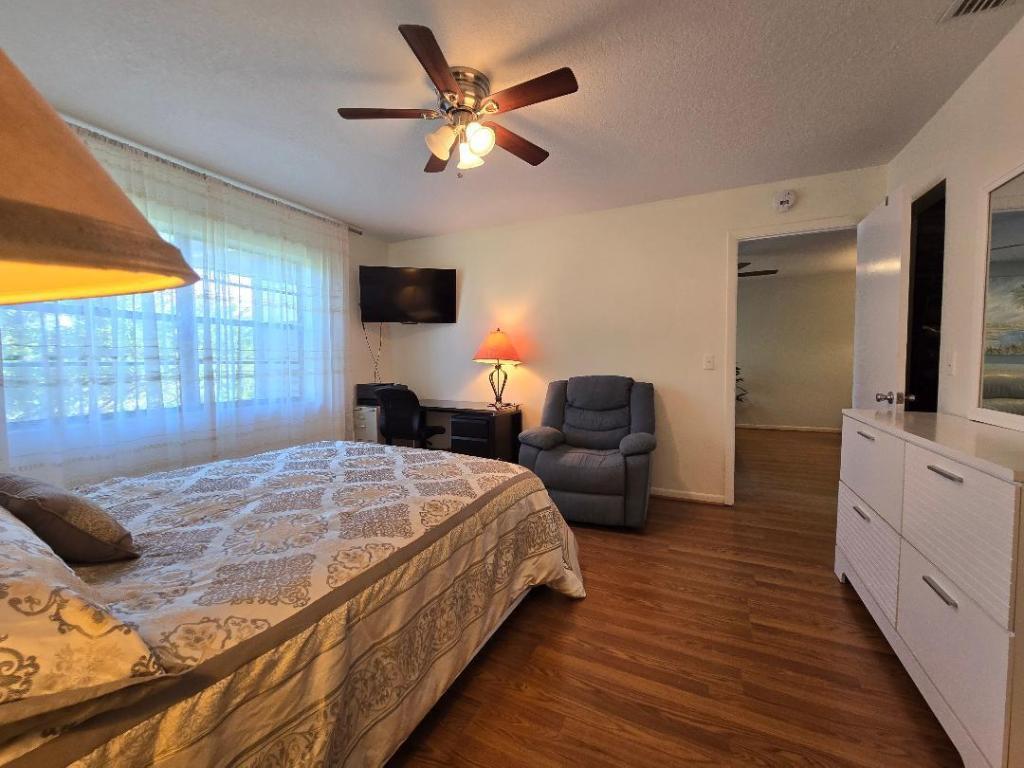 GOLDEN LAKES CONDO - Residential