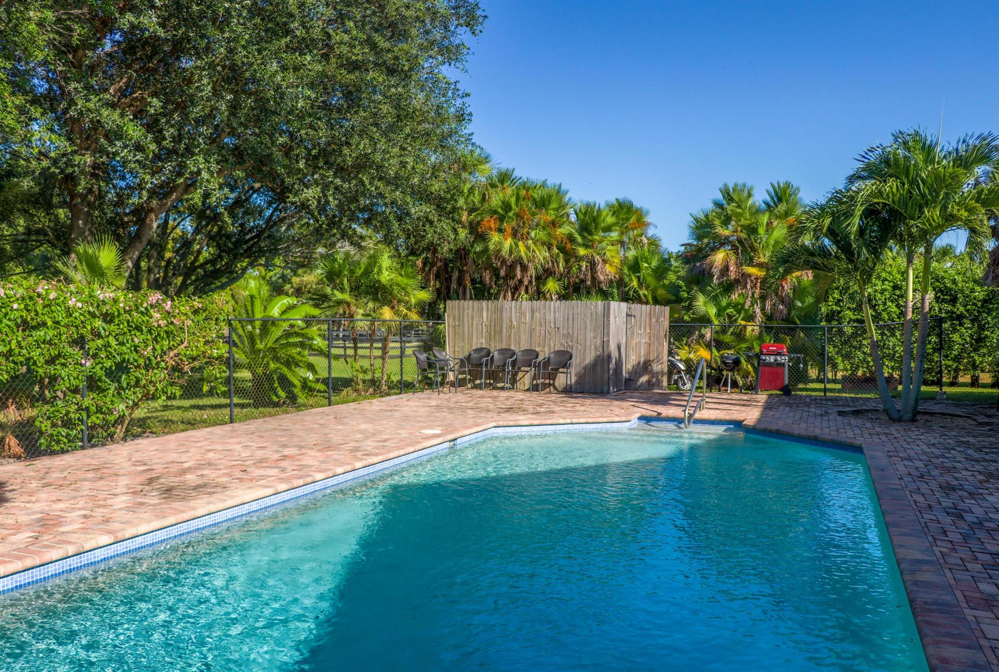 Palm Glade - Residential Lease