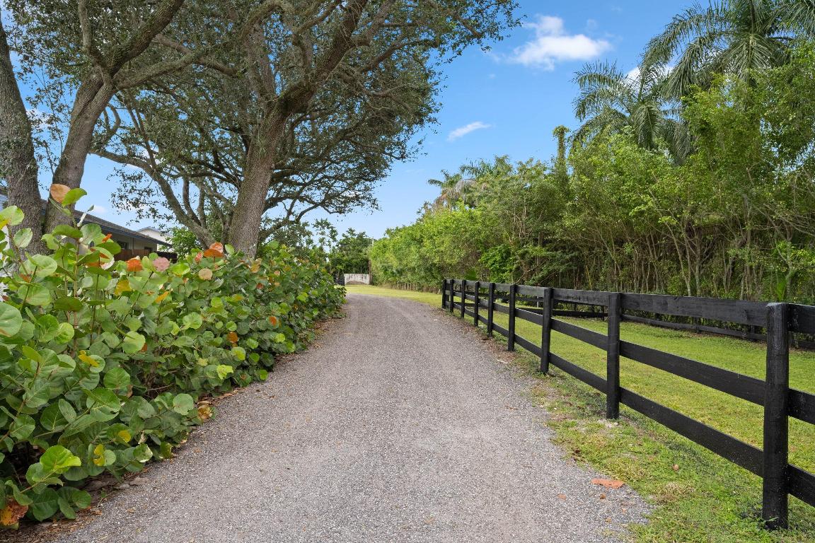 Palm Glade - Residential Lease