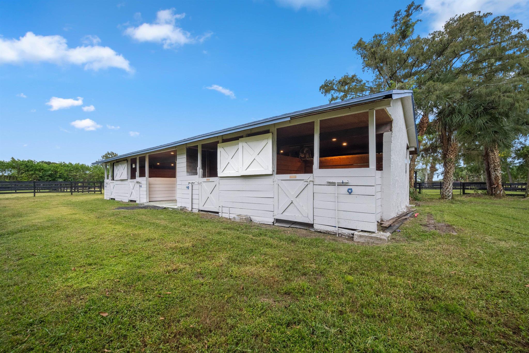 Palm Glade - Residential Lease