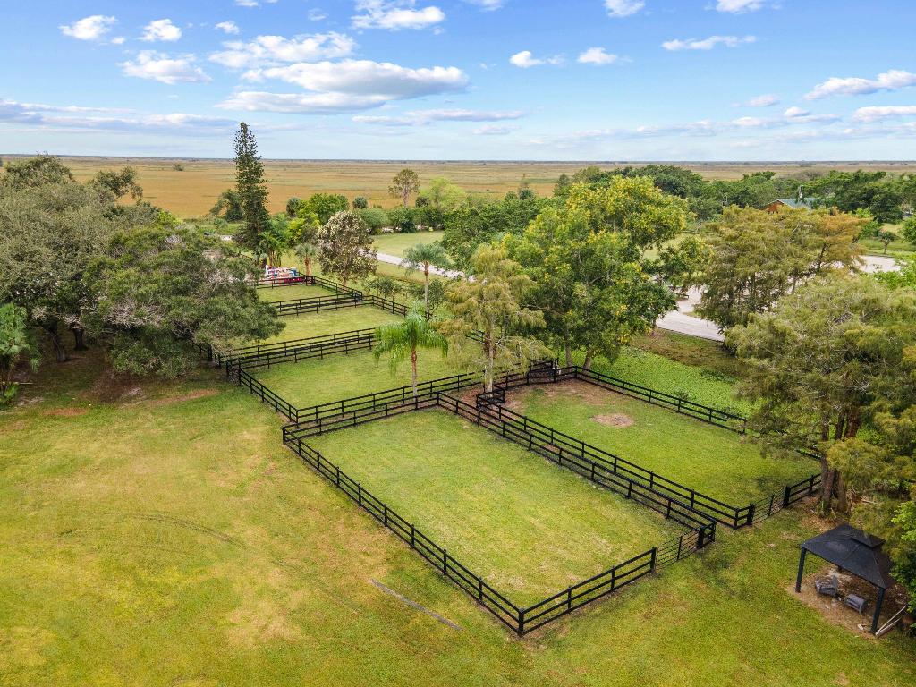 Palm Glade - Residential Lease