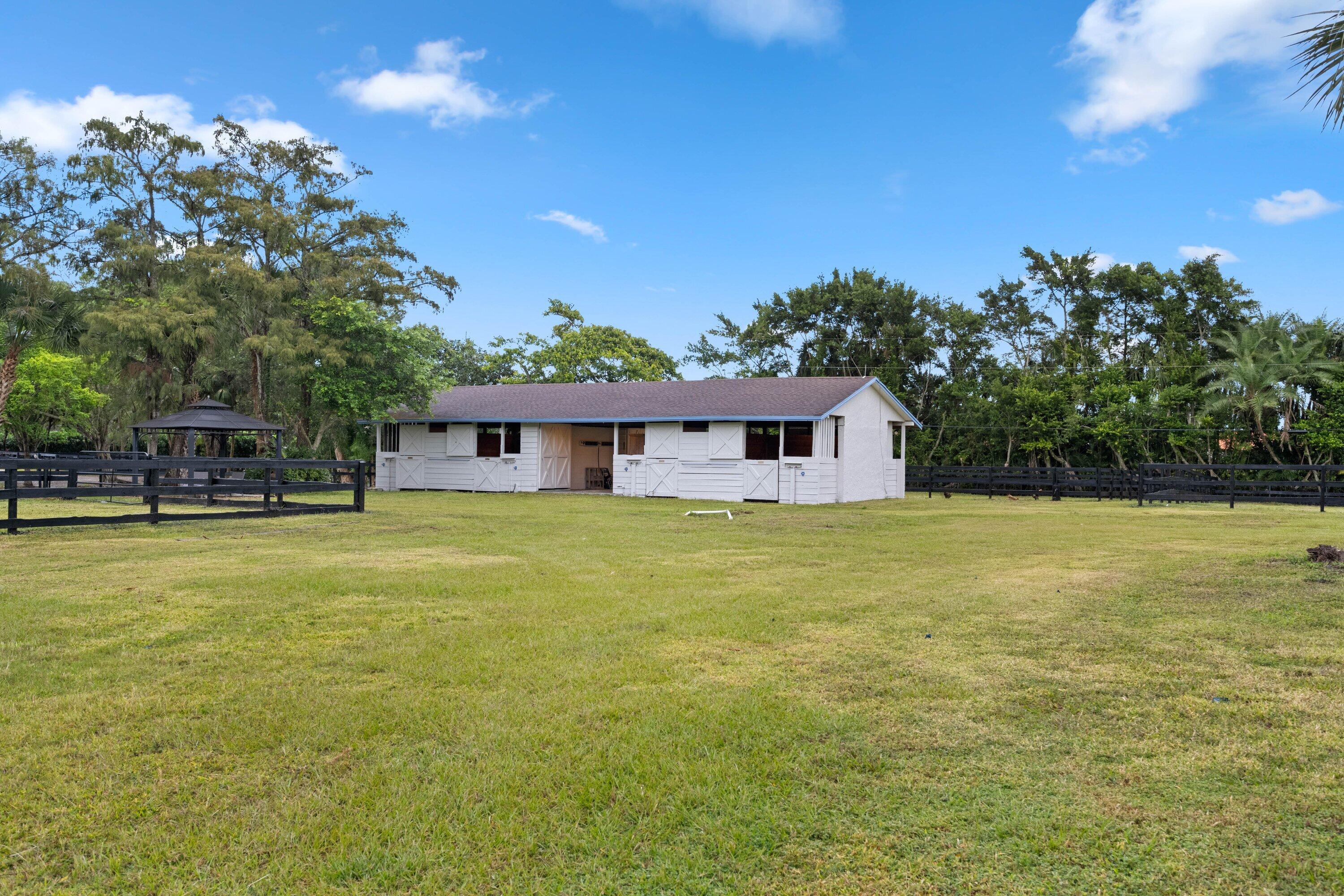 Palm Glade - Residential Lease
