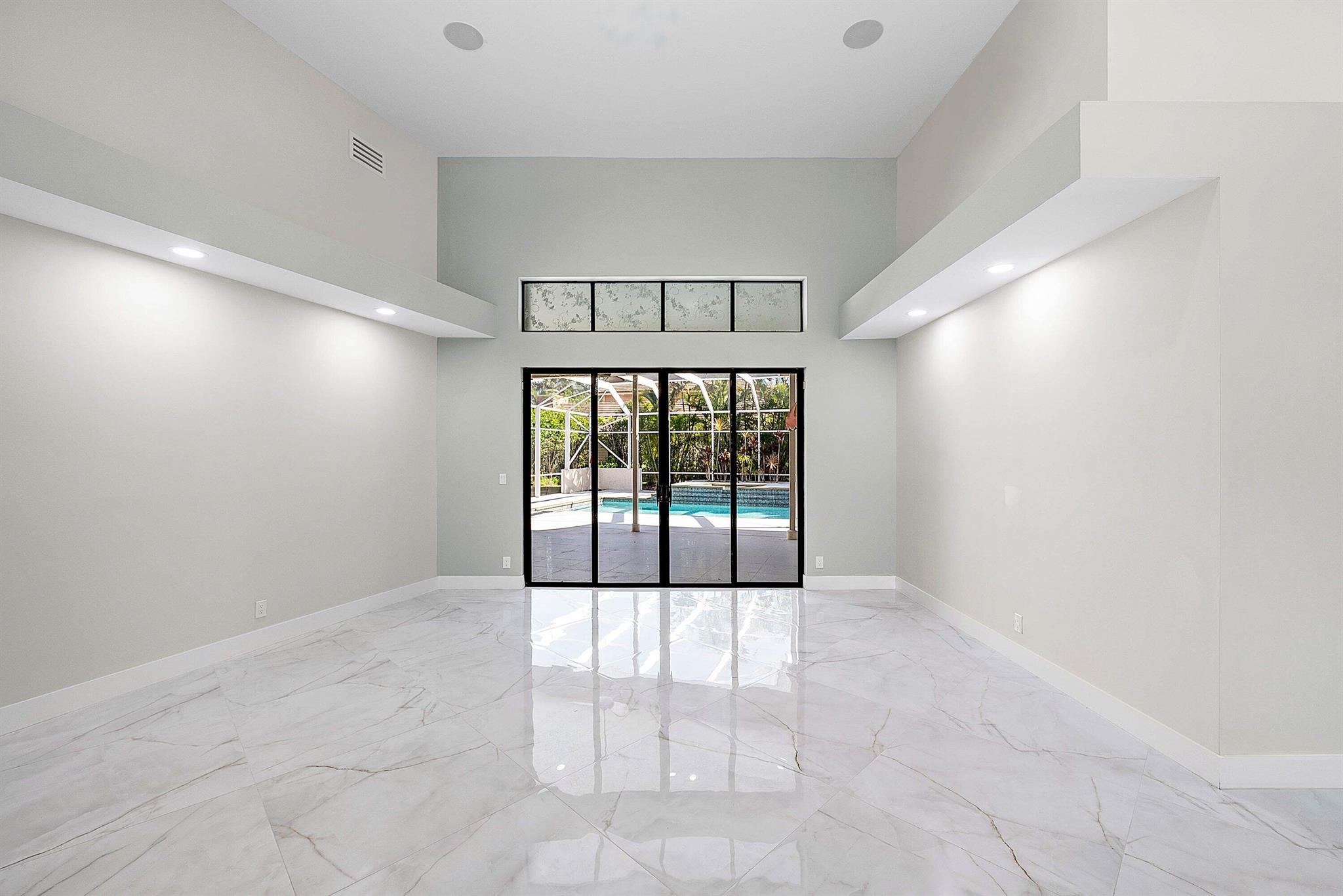 EAGLE TRACE - Residential