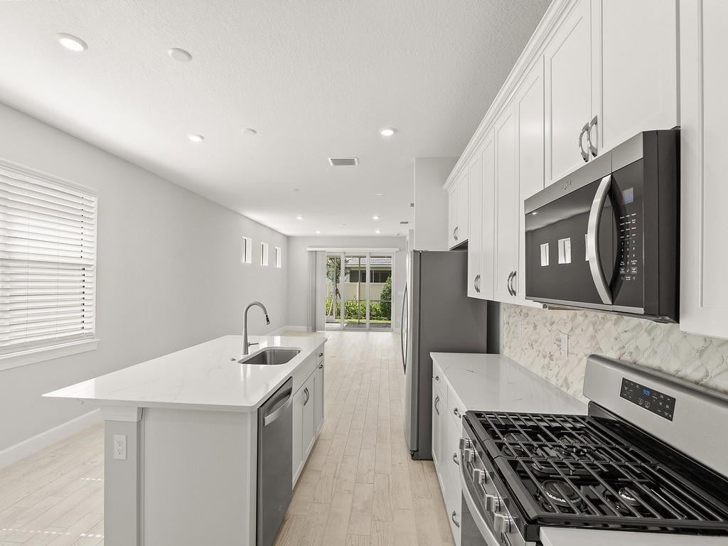 Photo of 4501 Nautilus Circle, Vero Beach, FL 32967 (MLS # B26044821)