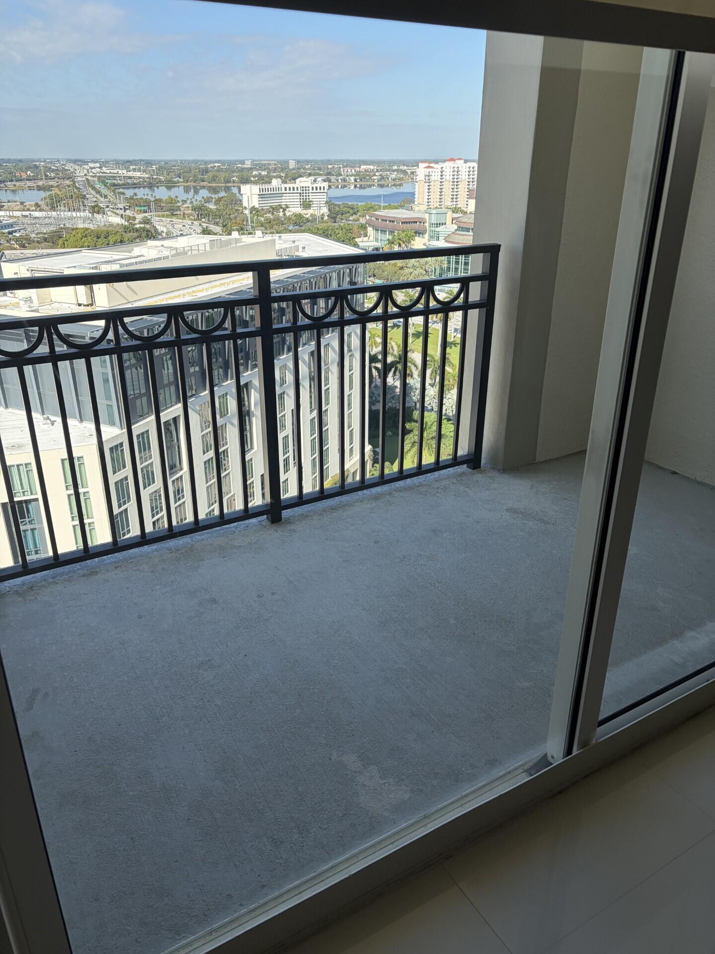 CITYPLACE SOUTH TOWER CONDO - Residential Lease
