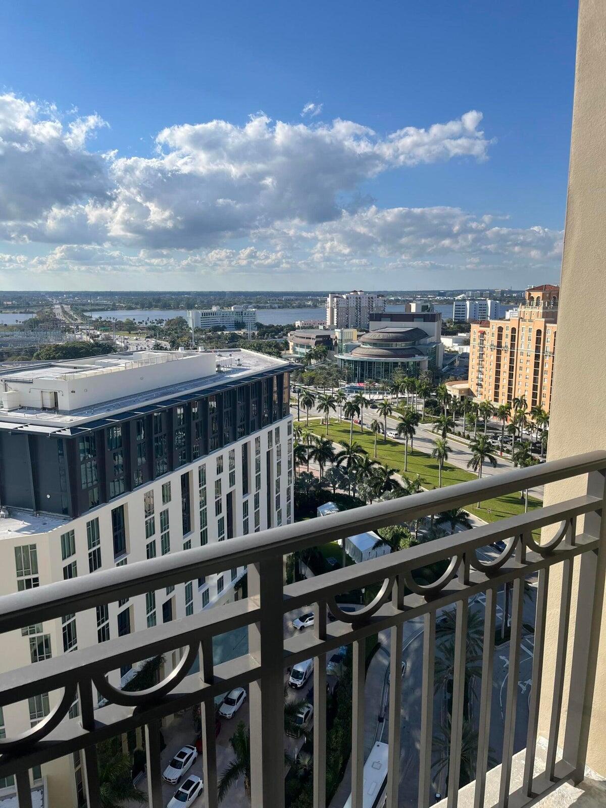 550 Okeechobee Boulevard Lph-16