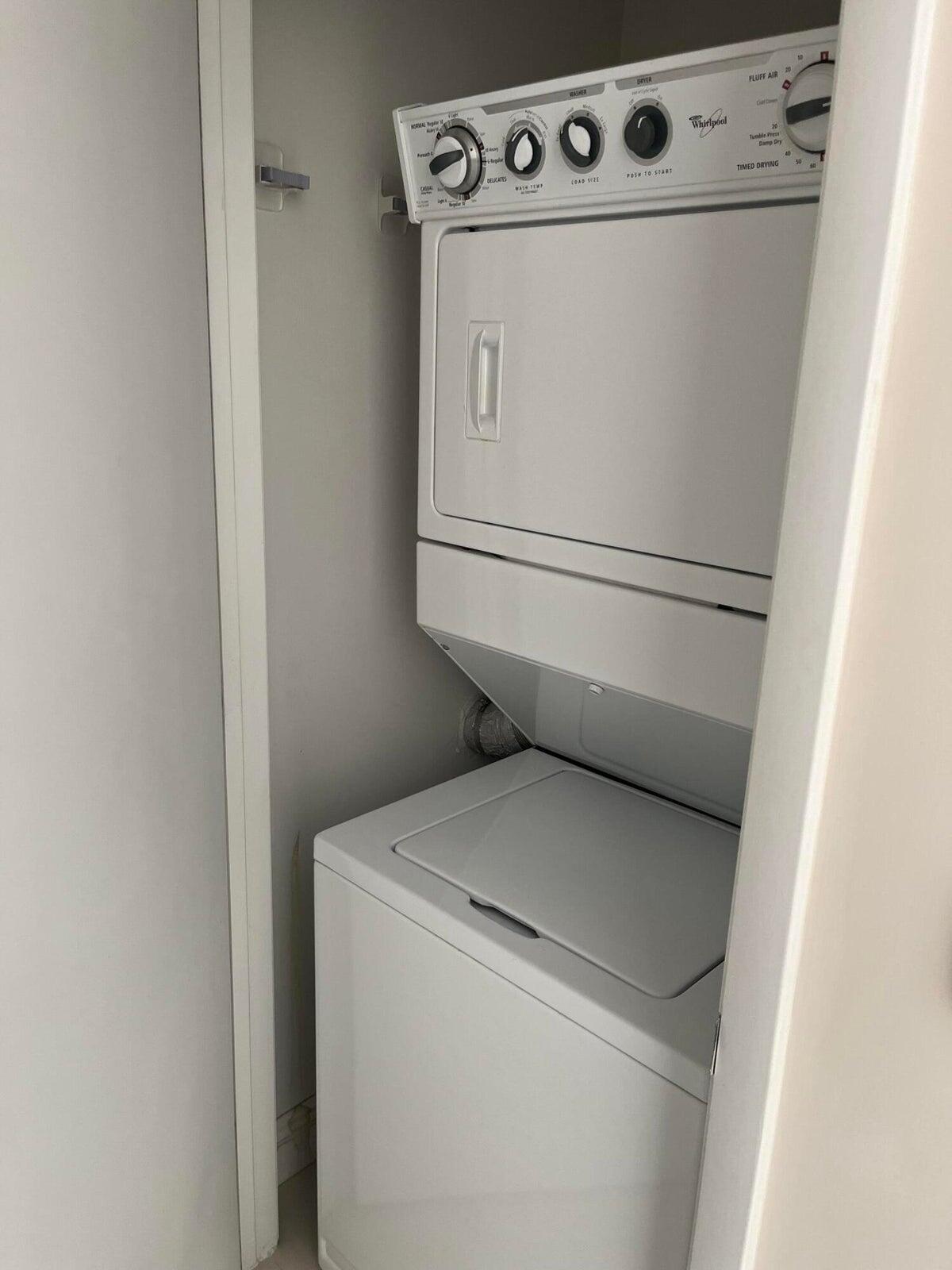 CITYPLACE SOUTH TOWER CONDO - Residential Lease