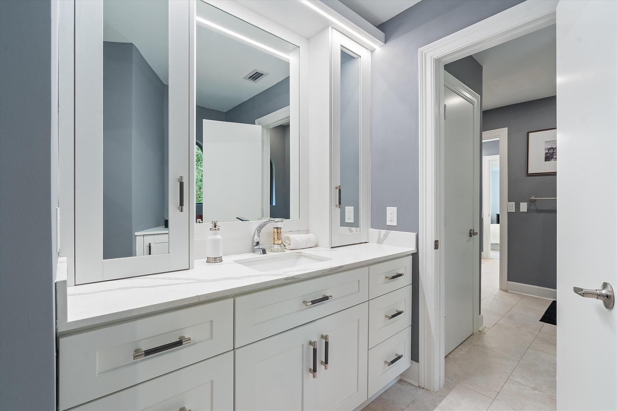 HORSESHOE ACRES WEST - Residential