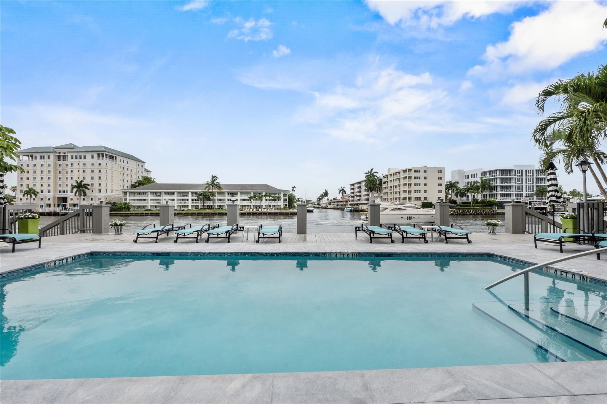 3233 NE 32nd Ave 1103