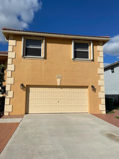 A home in Cooper City