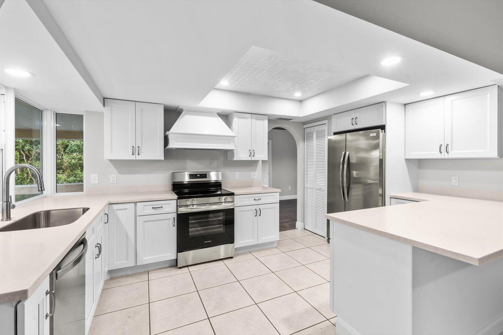 PORT ST LUCIE SECTION 13 - Residential Lease