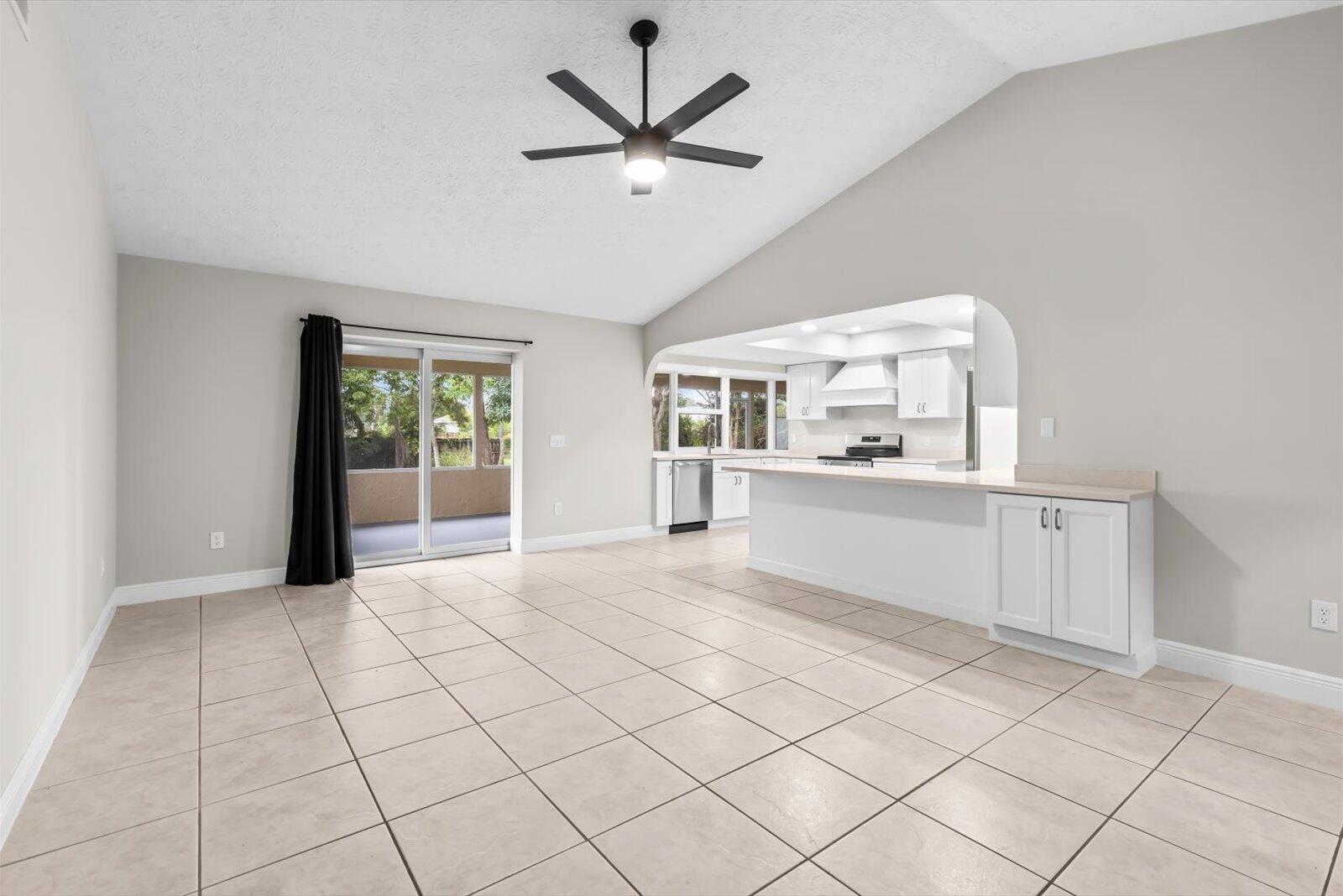 PORT ST LUCIE SECTION 13 - Residential Lease