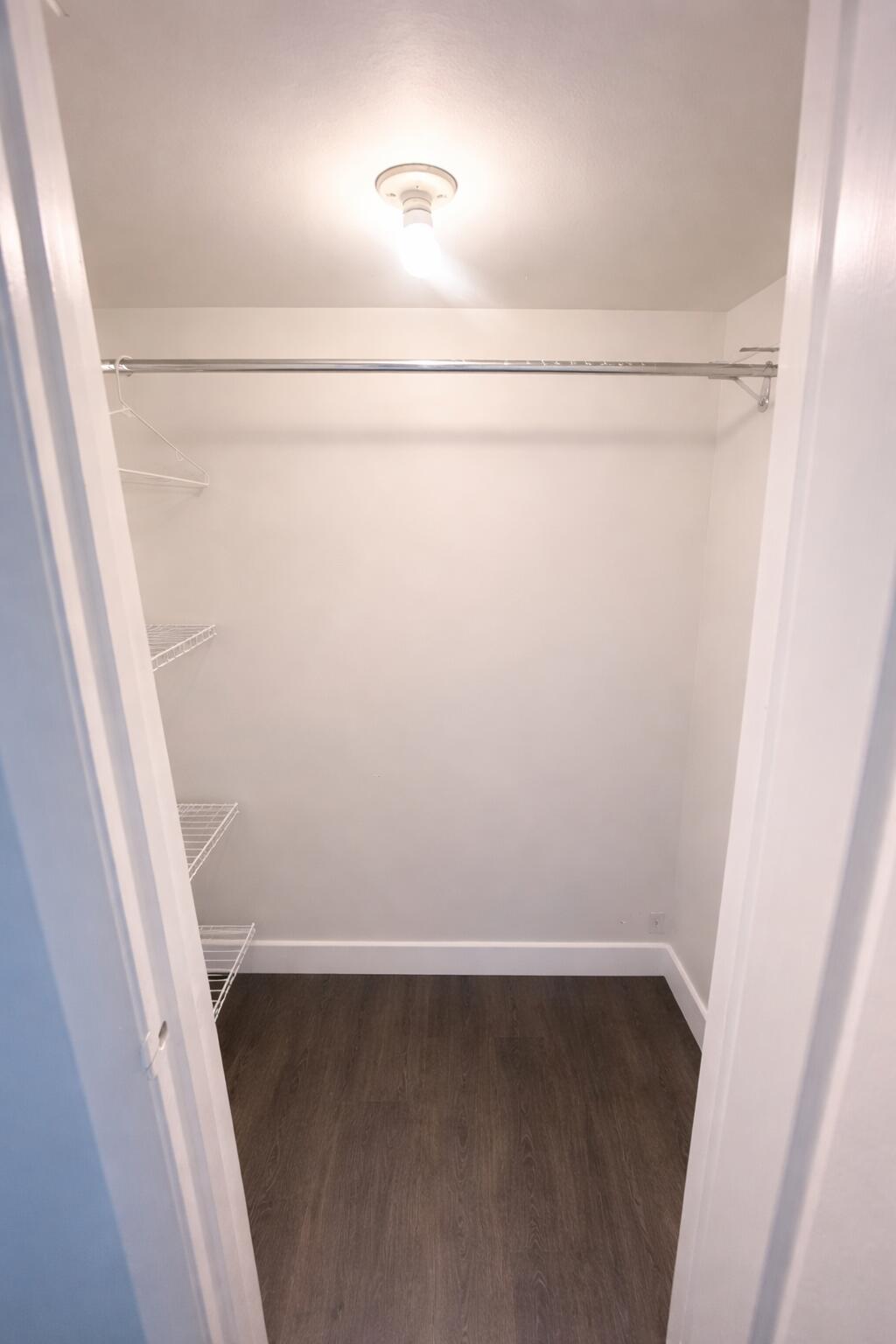 PEBBLE SPRINGS CONDOMINIUM - Residential