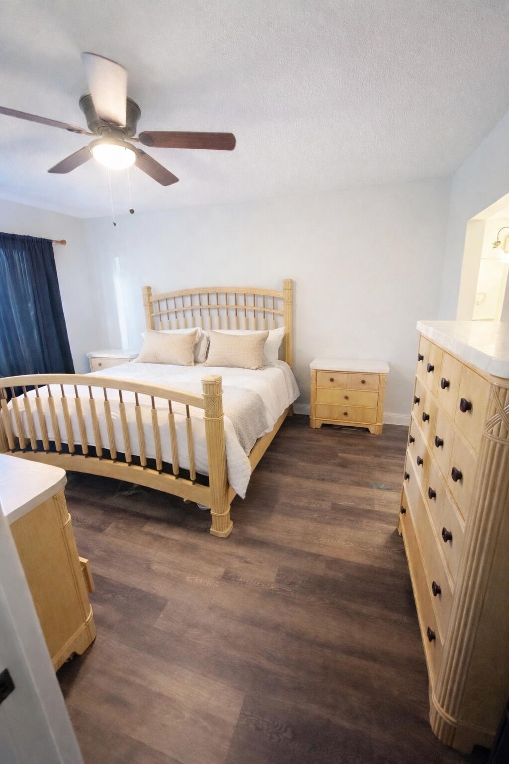 PEBBLE SPRINGS CONDOMINIUM - Residential