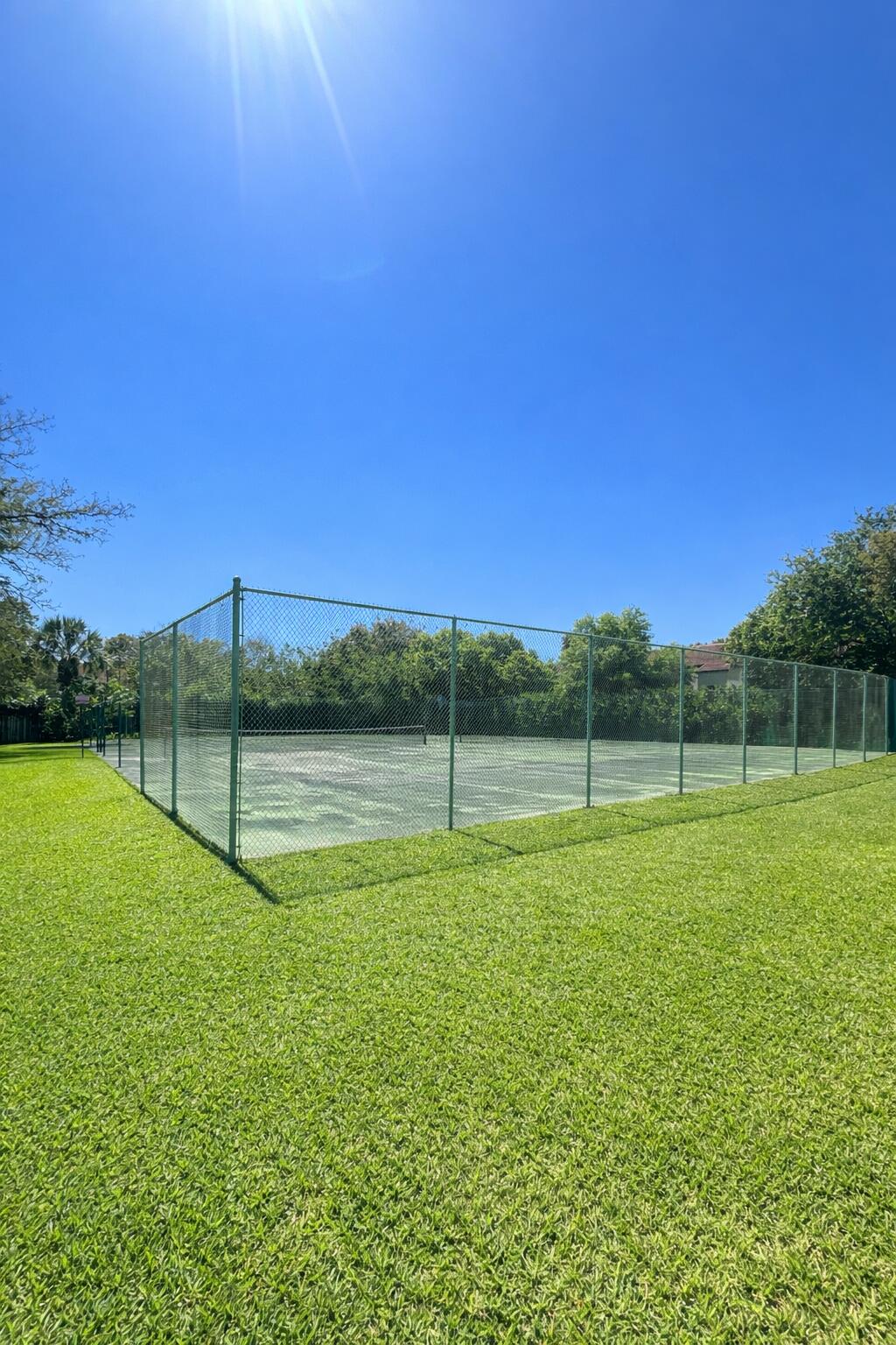 PEBBLE SPRINGS CONDOMINIUM - Residential