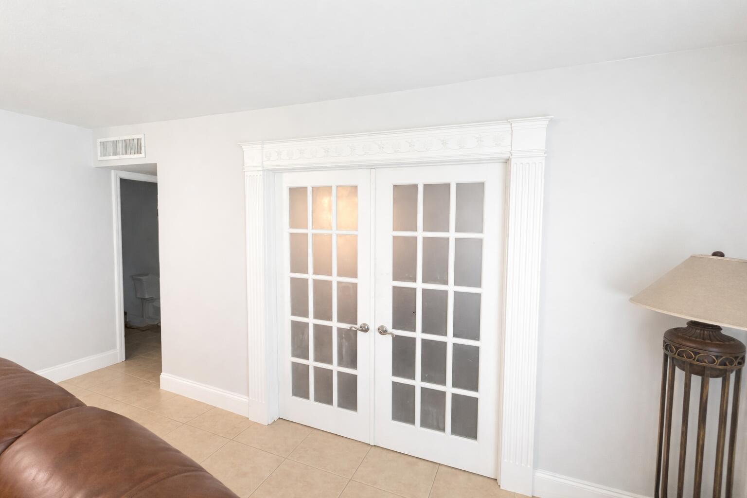 PEBBLE SPRINGS CONDOMINIUM - Residential