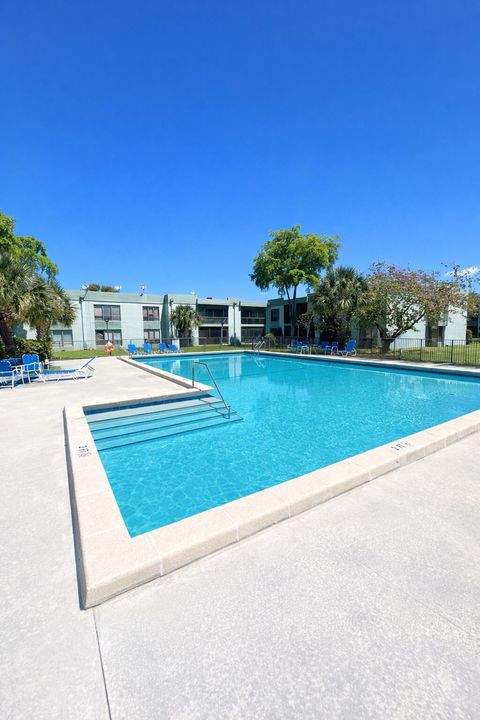 Tiny photo for 4052 N Pine Island Road #1c, Sunrise, FL 33351 (MLS # B26005874)