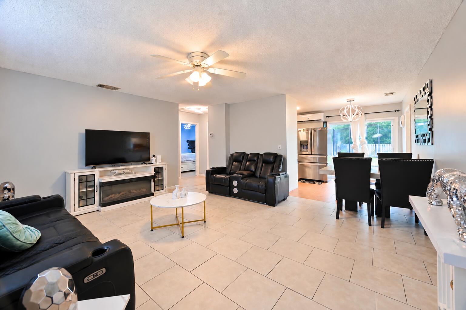 420 SW Parish Terrace
