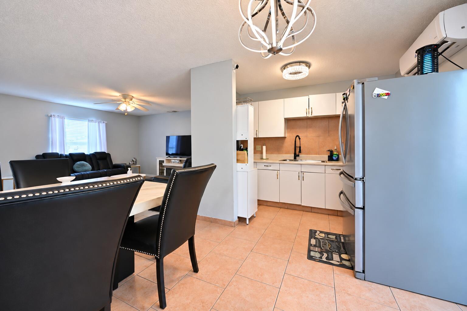 420 SW Parish Terrace